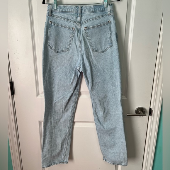 Abercrombie & Fitch Ultra Curve Love High Rise 90s Straight Jean size 29 (8R) - Picture 7 of 7